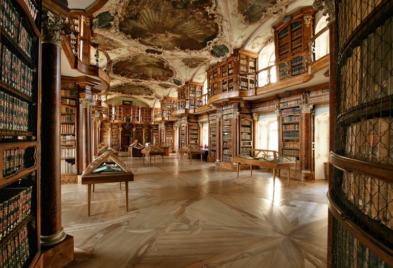 Salão de estilo rococó da Biblioteca da Abadia de St. Gallen | Fotos: © Stiftsbibliothek St.Gallen